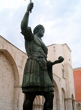 Roman artwork depicted by Colossus of Barletta